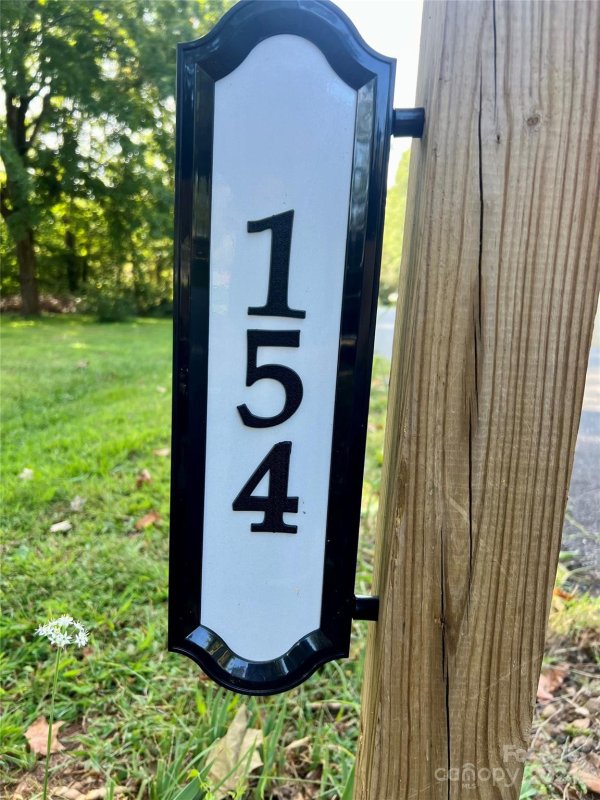 Property image 2 at 154 Roseman Lane, Statesville, NC 28625