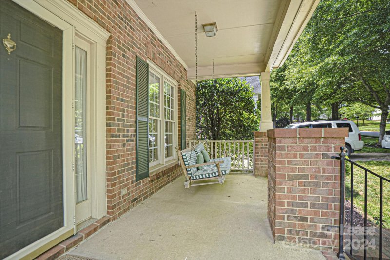 Property image 5 at 112 Mcconnell Drive, Davidson, NC 28036