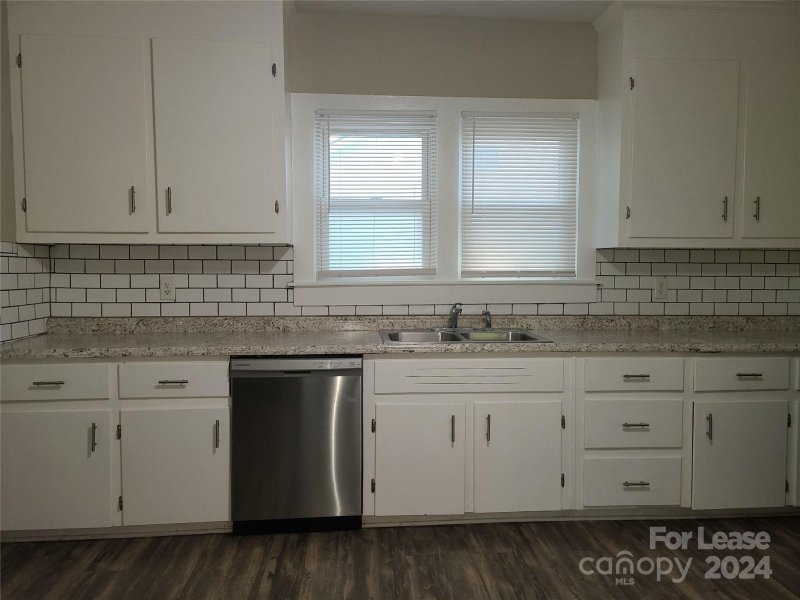 Property image 4 at 102 Dean Street, Gastonia, NC 28052