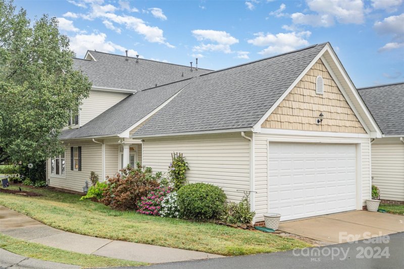 Property image 4 at 2085 Gable Way Lane, Matthews, NC 28104