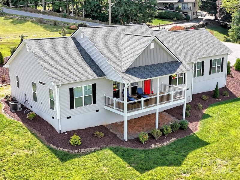 Property image 3 at 605 Red Bank Road, Waynesville, NC 28786