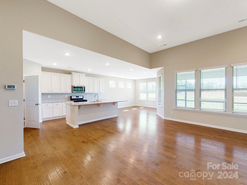 Property image 2 at 112 Brooke Forest Court, Mooresville, NC 28115