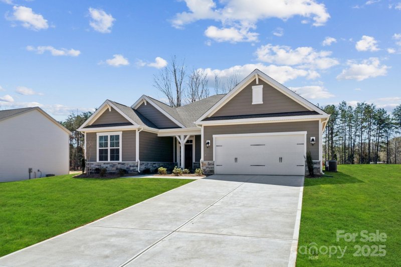 Property image 3 at 120 Brooke Forest Court, Mooresville, NC 28115