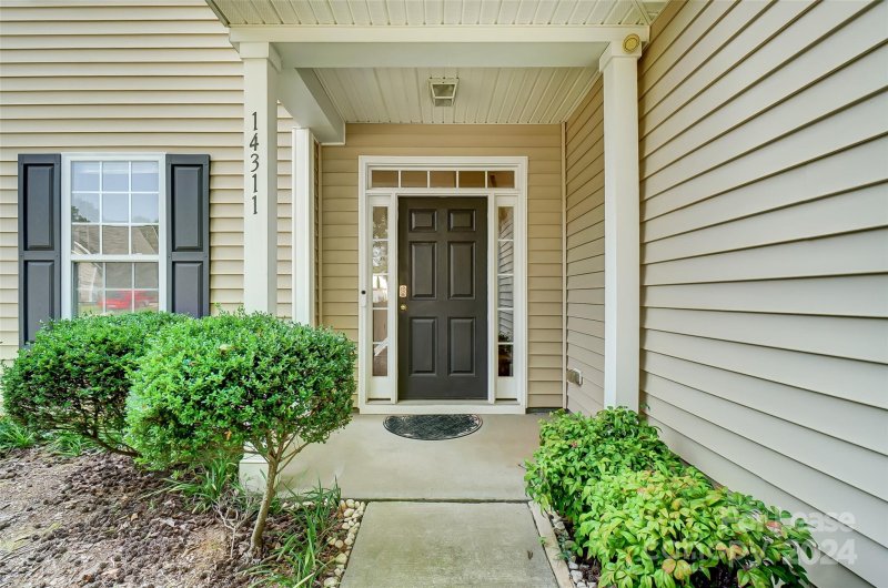 Property image 2 at 14311 Pintail Landing Lane, Charlotte, NC 28278