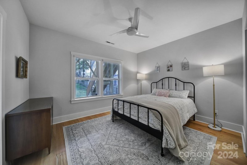 Property image 3 at 1120 N Alexander Street, Charlotte, NC 28206