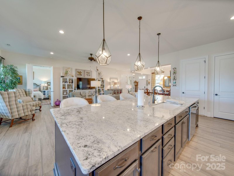 Property image 4 at 82220 Standing Oak Drive, Charlotte, NC 28278