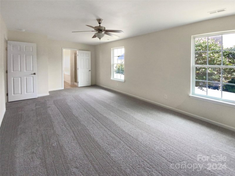 Property image 3 at 10876 Tailwater Street, Davidson, NC 28036