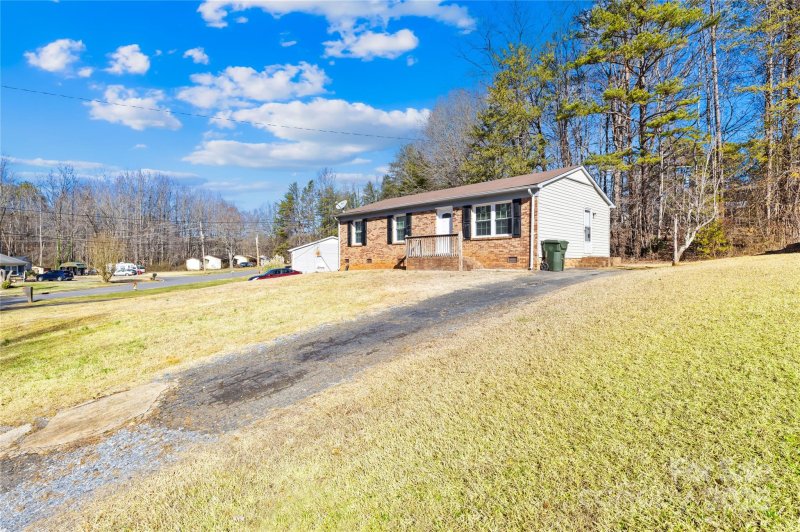 Property image 2 at 1816 Alpine Drive, Kings Mountain, NC 28086