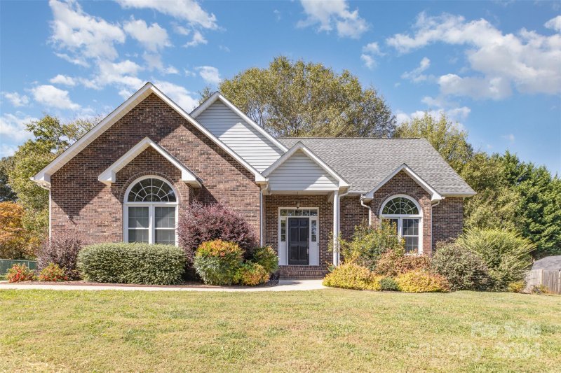 Property image 2 at 545 Deerfield Drive, Mount Holly, NC 28120