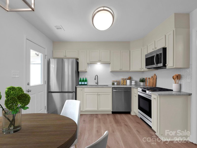 Property image 4 at 8500 Barncliff Road, Charlotte, NC 28227