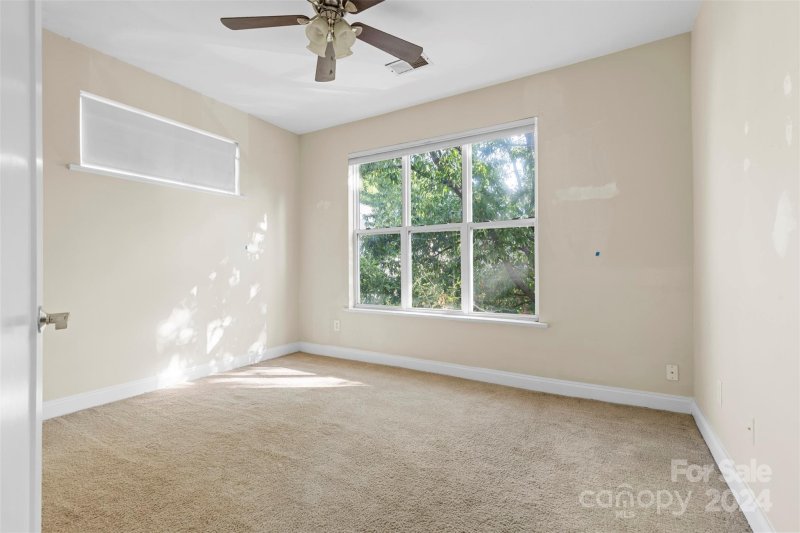 Property image 5 at 932 Garden District Drive, Charlotte, NC 28202