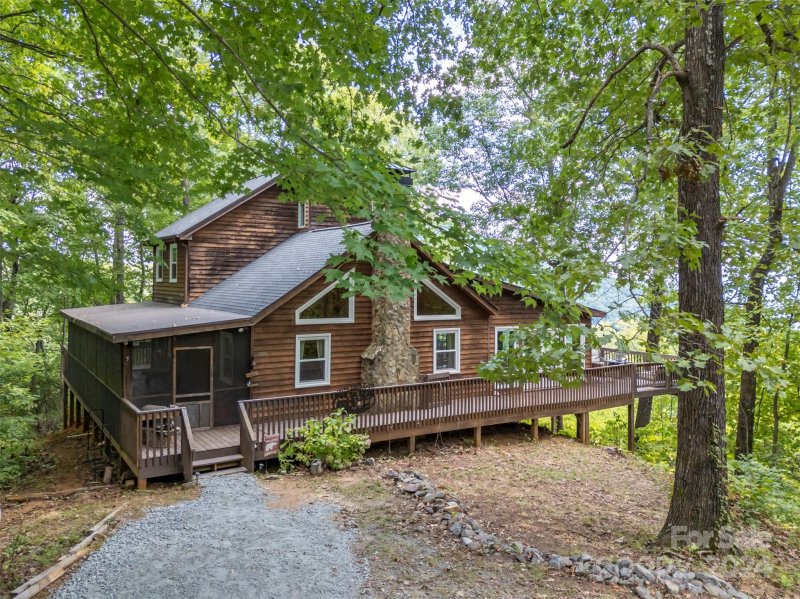 Property image 3 at 2570 Pinnacle Parkway, Union Mills, NC 28167