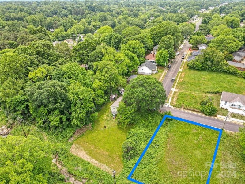 Property image 2 at 412 S Hill Street, Gastonia, NC 28052