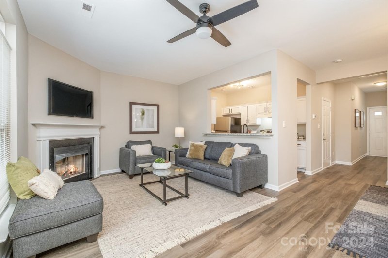 Property image 4 at 5327 Waverly Lynn Lane, Charlotte, NC 28269