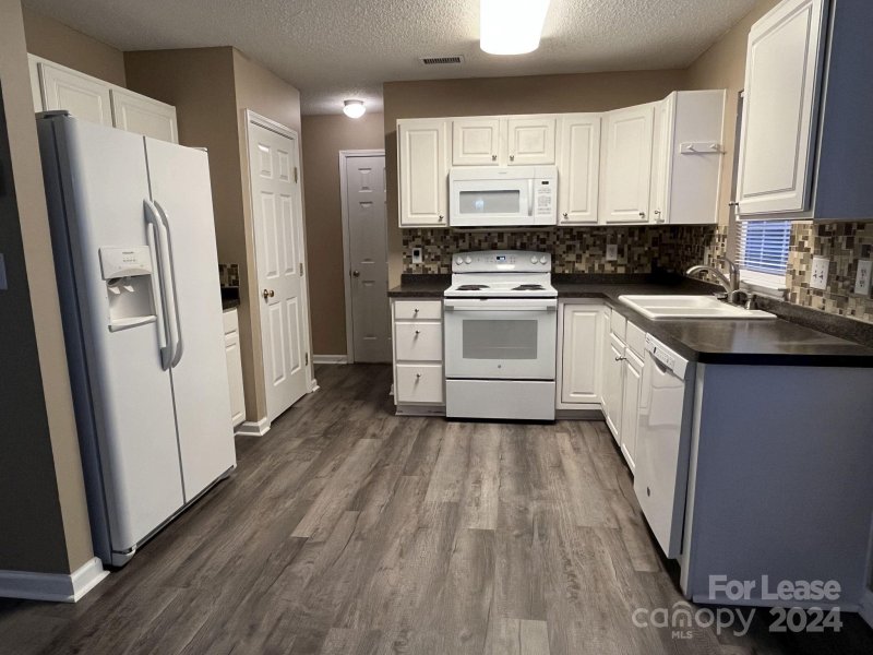 Property image 5 at 5292 Moonlight Trail, Concord, NC 28025