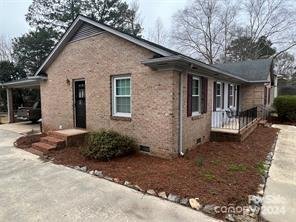 Property image 2 at 409 Arrowood Avenue, Lancaster, SC 29720