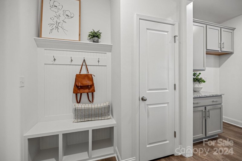 Property image 5 at 6006 Cedar Chip Way, Matthews, NC 28105