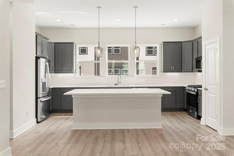 Property image 4 at 433 Nathaniel Way, Charlotte, NC 28213