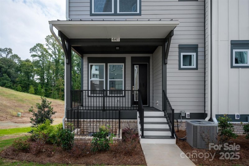 Property image 2 at 441 Nathaniel Way, Charlotte, NC 28213