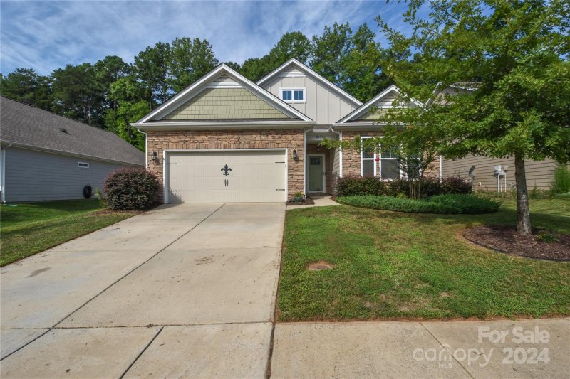 Property image 3 at 2438 Seagull Drive, Denver, NC 28037