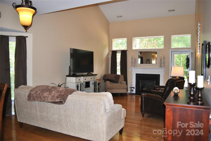 Property image 4 at 6004 Boathouse Lane, Cramerton, NC 28032