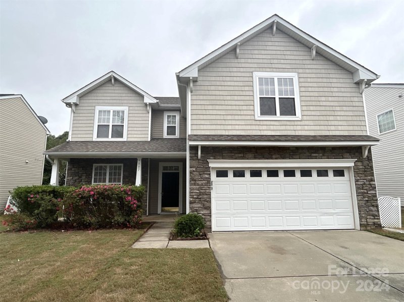 9807 Forest Run Lane