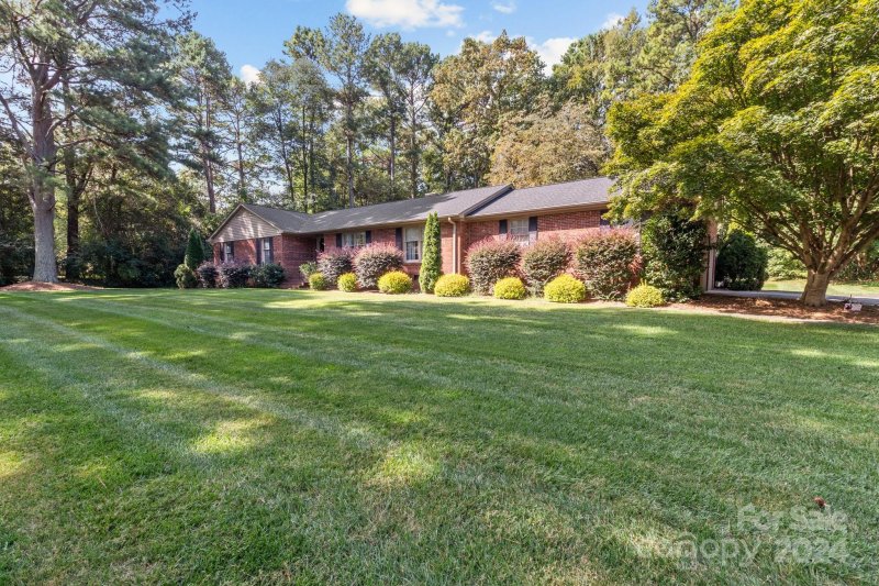 Property image 4 at 180 Regency Road, Salisbury, NC 28147