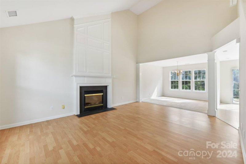 Property image 3 at 3101 Old Ironside Drive, Charlotte, NC 28213