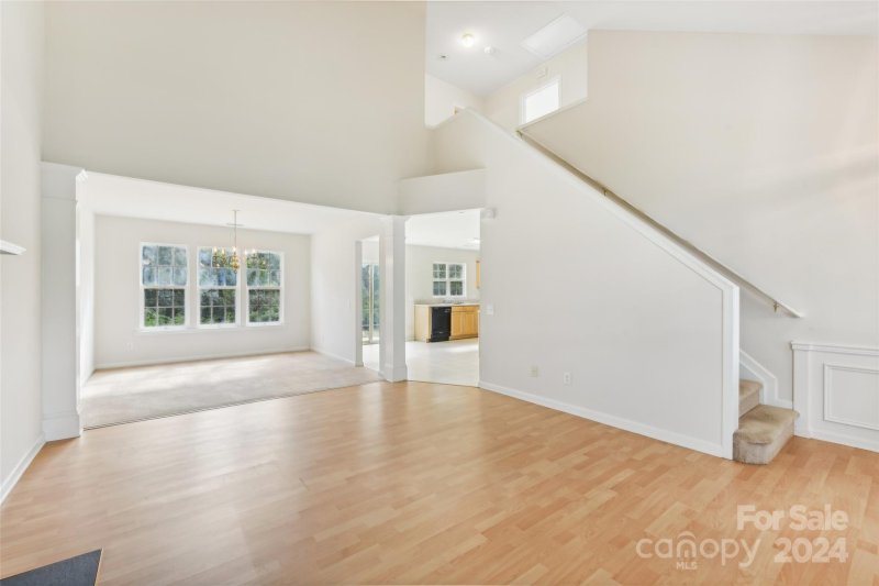 Property image 5 at 3101 Old Ironside Drive, Charlotte, NC 28213