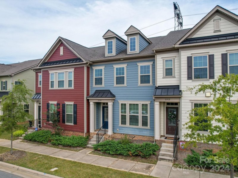 Property image 2 at 11316 Westbranch Parkway, Davidson, NC 28036