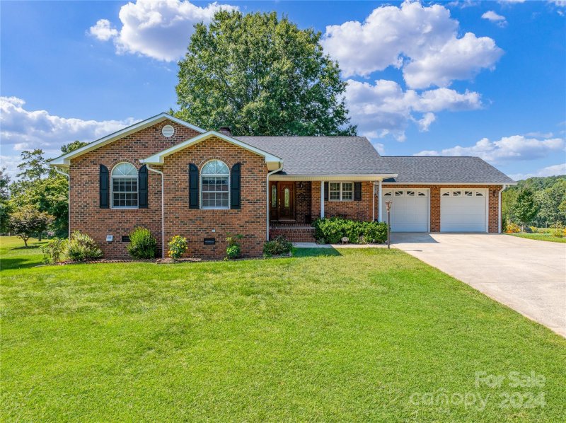 Property image 4 at 4629 Plantation Drive, Morganton, NC 28655