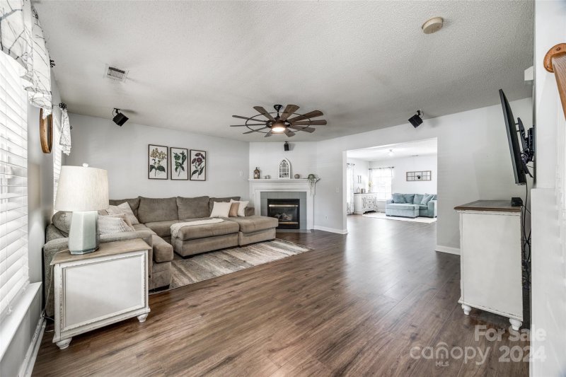 Property image 4 at 738 Langley Court, Clover, SC 29710