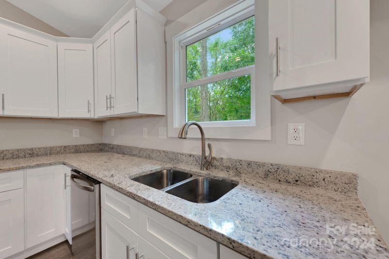 Property image 5 at 2502 Maplewood Drive, Gastonia, NC 28052