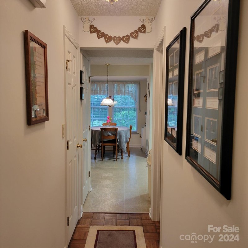 Property image 5 at 10301 Shelter Rock Court, Charlotte, NC 28214