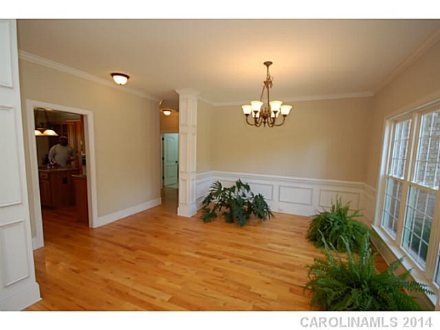 Property image 3 at 121 Orchard Farm Lane, Mooresville, NC 28117
