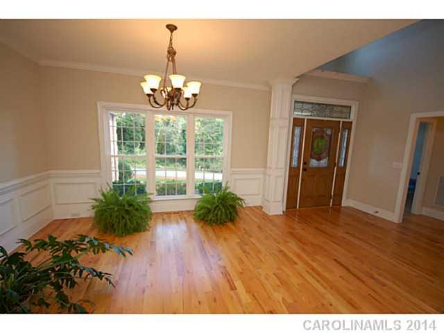 Property image 4 at 121 Orchard Farm Lane, Mooresville, NC 28117