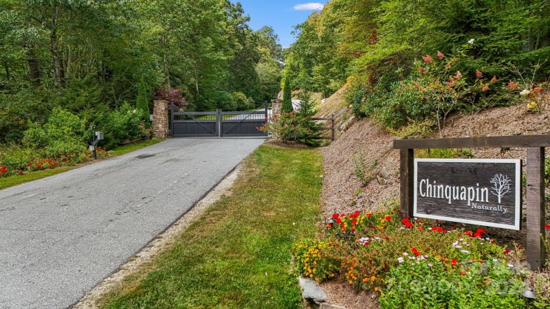 Chinquapin, Glenville Community