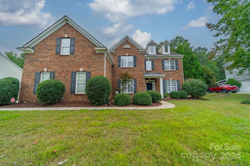 Property image 2 at 424 Ranelagh Drive, Waxhaw, NC 28173