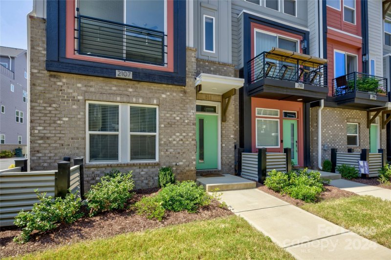 Property image 4 at 2107 Electric Lane, Charlotte, NC 28205