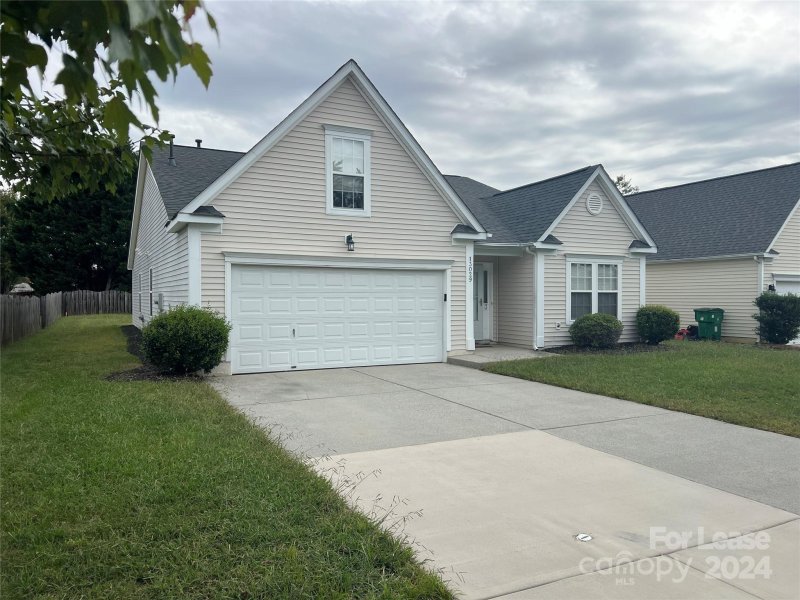 Property image 2 at 13029 Beddingfield Drive, Charlotte, NC 28278