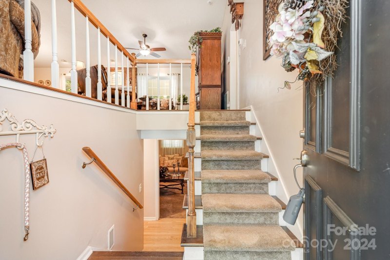 Property image 5 at 164 Haywood Knolls Drive, Hendersonville, NC 28791