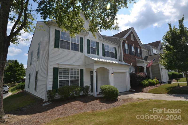 Property image 2 at 7010 Beverly Springs Drive, Charlotte, NC 28270