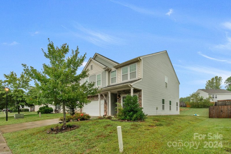 Property image 2 at 459 Dutch White Drive, Clover, SC 29710