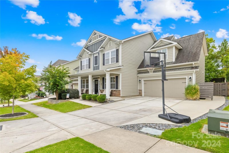 Property image 3 at 15711 Foreleigh Road, Huntersville, NC 28078