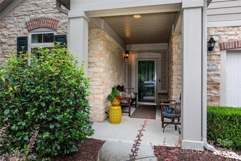 Property image 2 at 4410 Parkgate Drive, Matthews, NC 28105