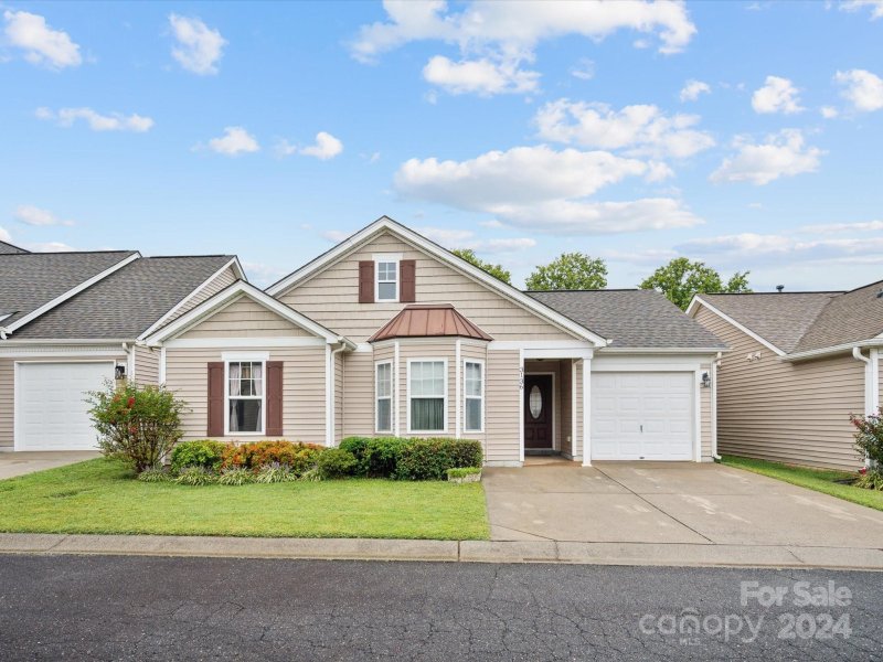 Property image 2 at 3136 Ocalle Lane, Fort Mill, SC 29707