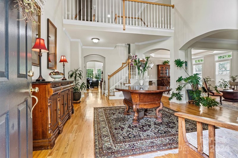 Property image 4 at 11021 Parkleigh Drive, Charlotte, NC 28262