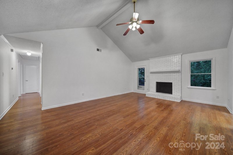 Property image 5 at 8712 Hornwood Court, Charlotte, NC 28215