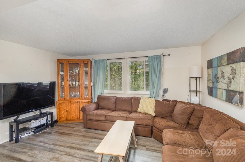 Property image 4 at 7605 Holly Grove Court, Charlotte, NC 28227