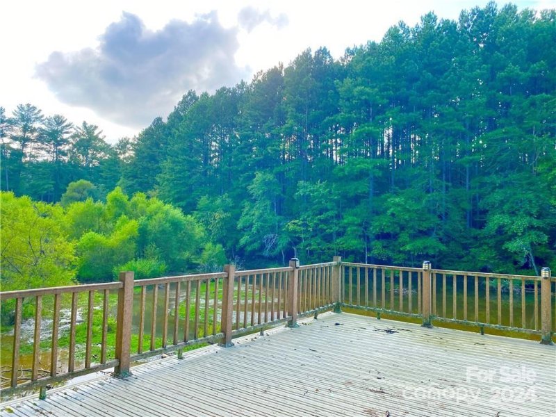 Property image 4 at 5417 Gunpowder Drive, Hickory, NC 28601